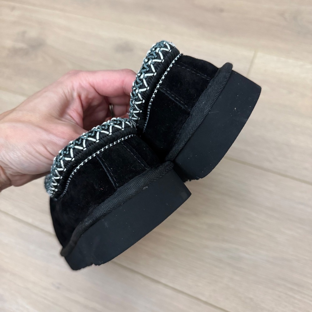 UGG Tasman Black Suede Slippers Embroidered Braid Slip On Shoes US 7 1119102 - Picture 4 of 7